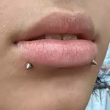 Snake Bites : types of lip piercings